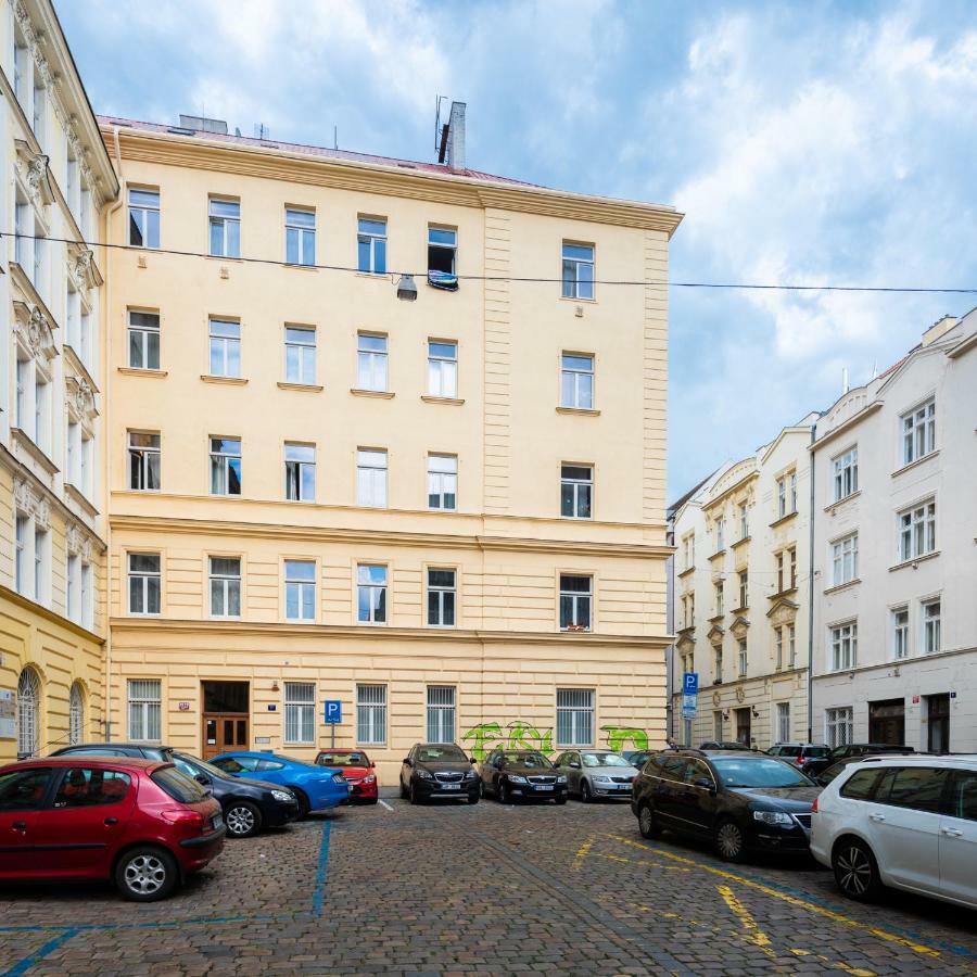 Bright Apartment Few Steps From Centre Prag Eksteriør billede